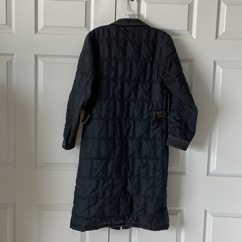 Italian Designer, CRISTINAEFFE, Black/Denim Quilted Puffer Coat. - Picture 5 of 11